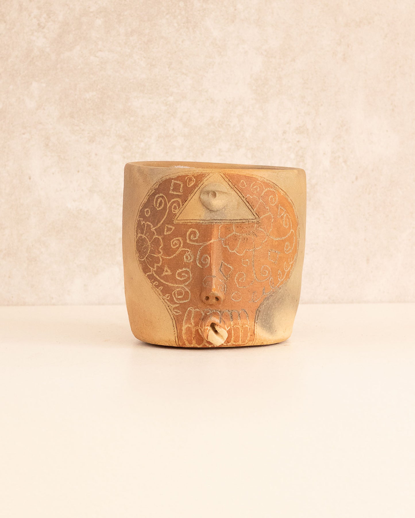 Vase "Faces" small size