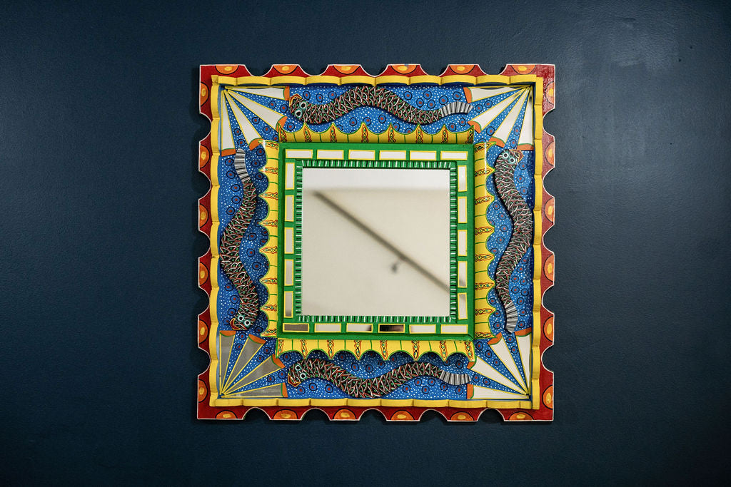 Ocumicho mirror with hand-painted wooden frame. Model 1