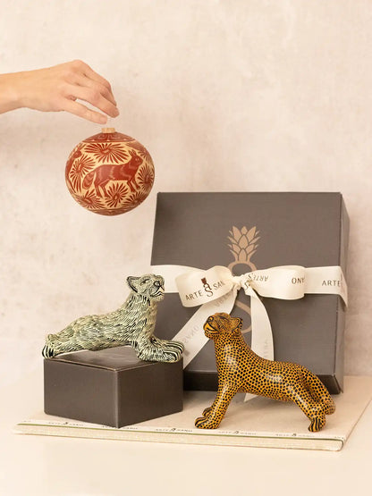 Jaguar mini sculpture