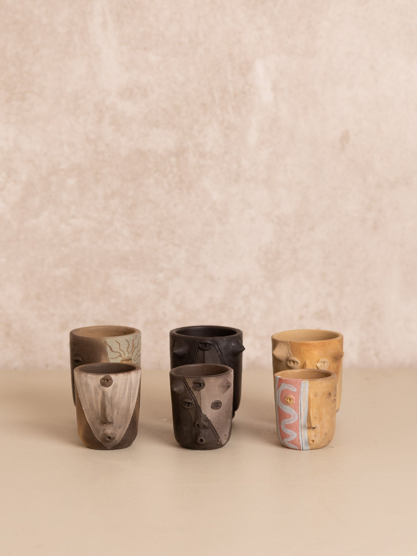 Vasito Barro diseño caras