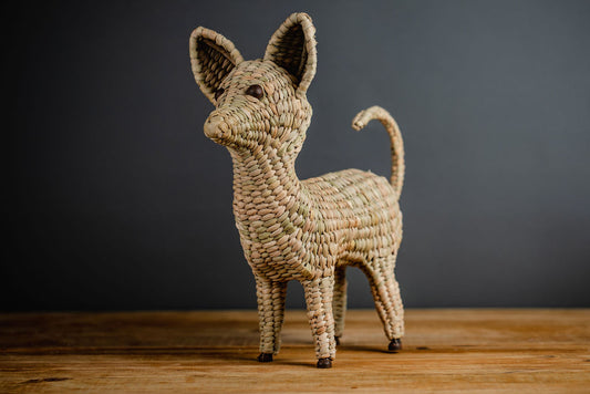 Xoloitzcuintle Sculpture made with natural fibers with an iron base