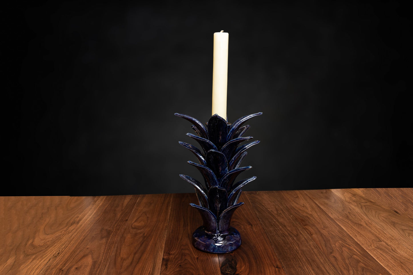 Leaf Design Candle Holder