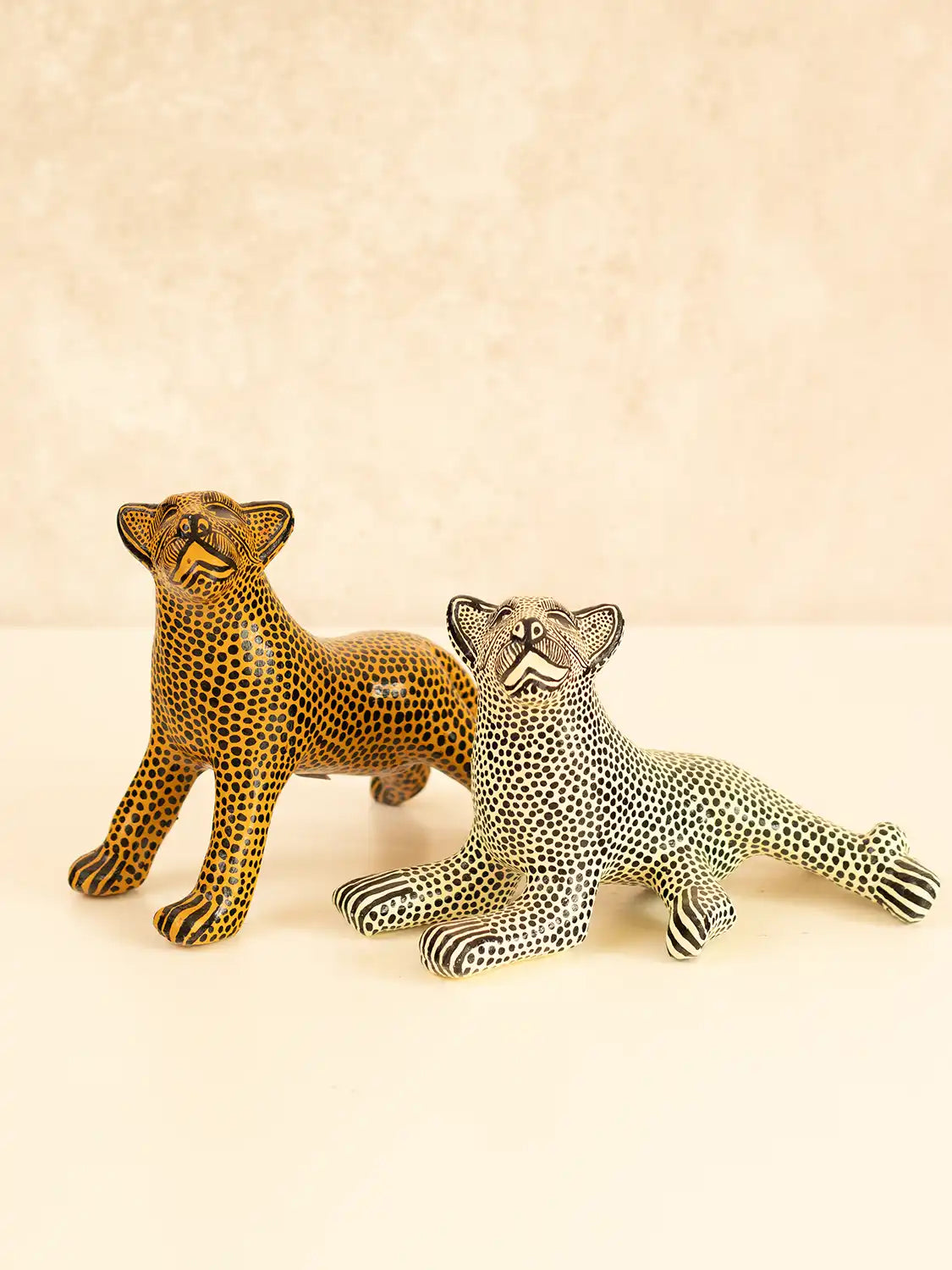 Jaguar mini sculpture