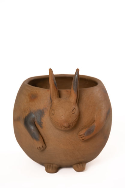 Rabbit design clay Pot