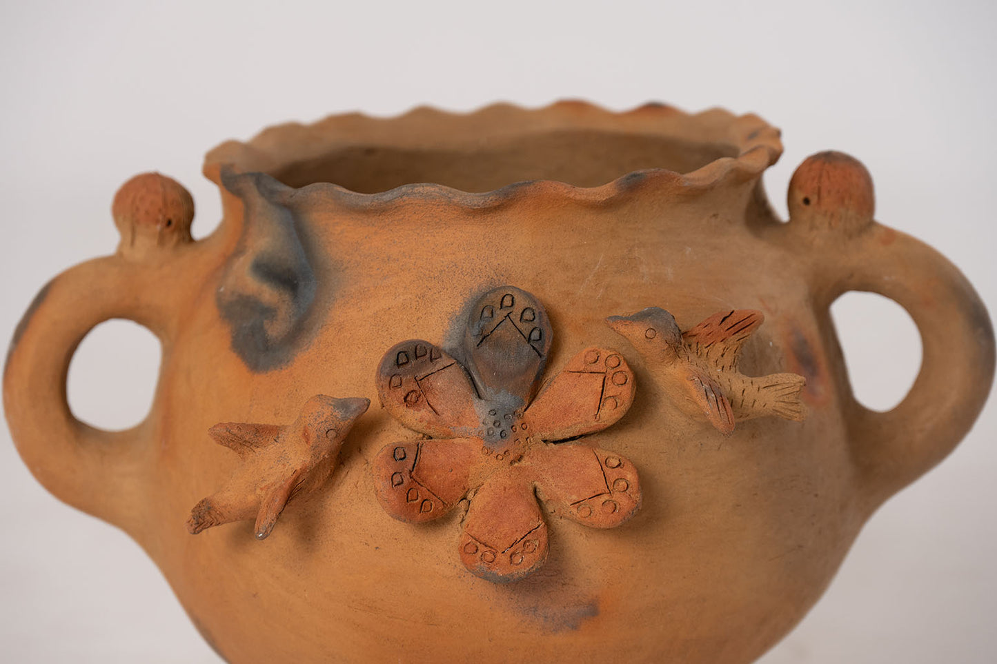 Clay Pot flower and bird design