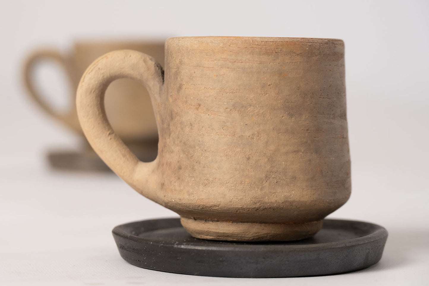 Clay cups with saucer 2 pack